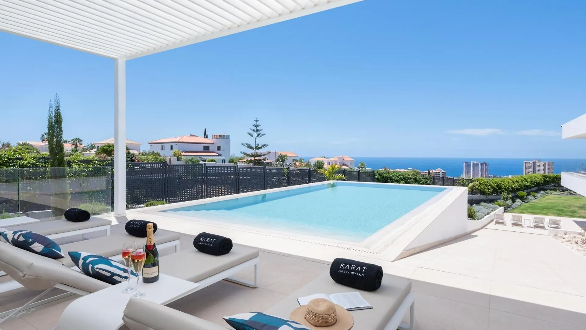 Karat Villa Splendida Playa Paraiso